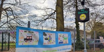 Monitors help schools face up to air pollution