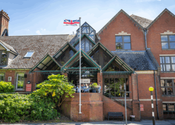 “Tough Decisions Ahead” — Wokingham Leaders & Residents React to Proposed Funding Shake-Up