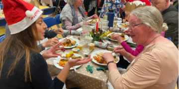 Volunteers Make Christmas Special for Older Residents in Wokingham