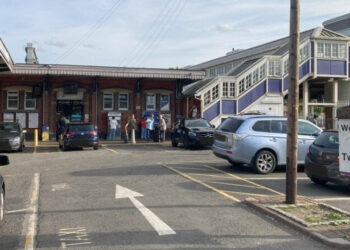 Twyford Station petition launched over “severe parking pressures”