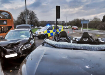 Serious collision closes part of Winnersh Showcase Roundabout