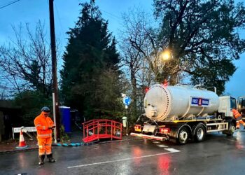 Sewage tankers brought into Swallowfield as river flooding affects repairs