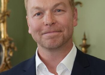 Sir Chris Hoy Suffers Broken Leg in “Worst Crash of His Life” as Cancer Battle Continues